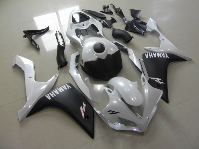 Discount 2007-2008 Pearl White Matte Black Yamaha YZF R1 Replacement Motorcycle Fairings Canada